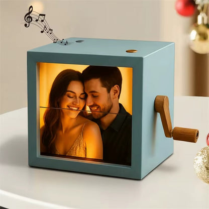 Remiora Hand Crank Memories Album